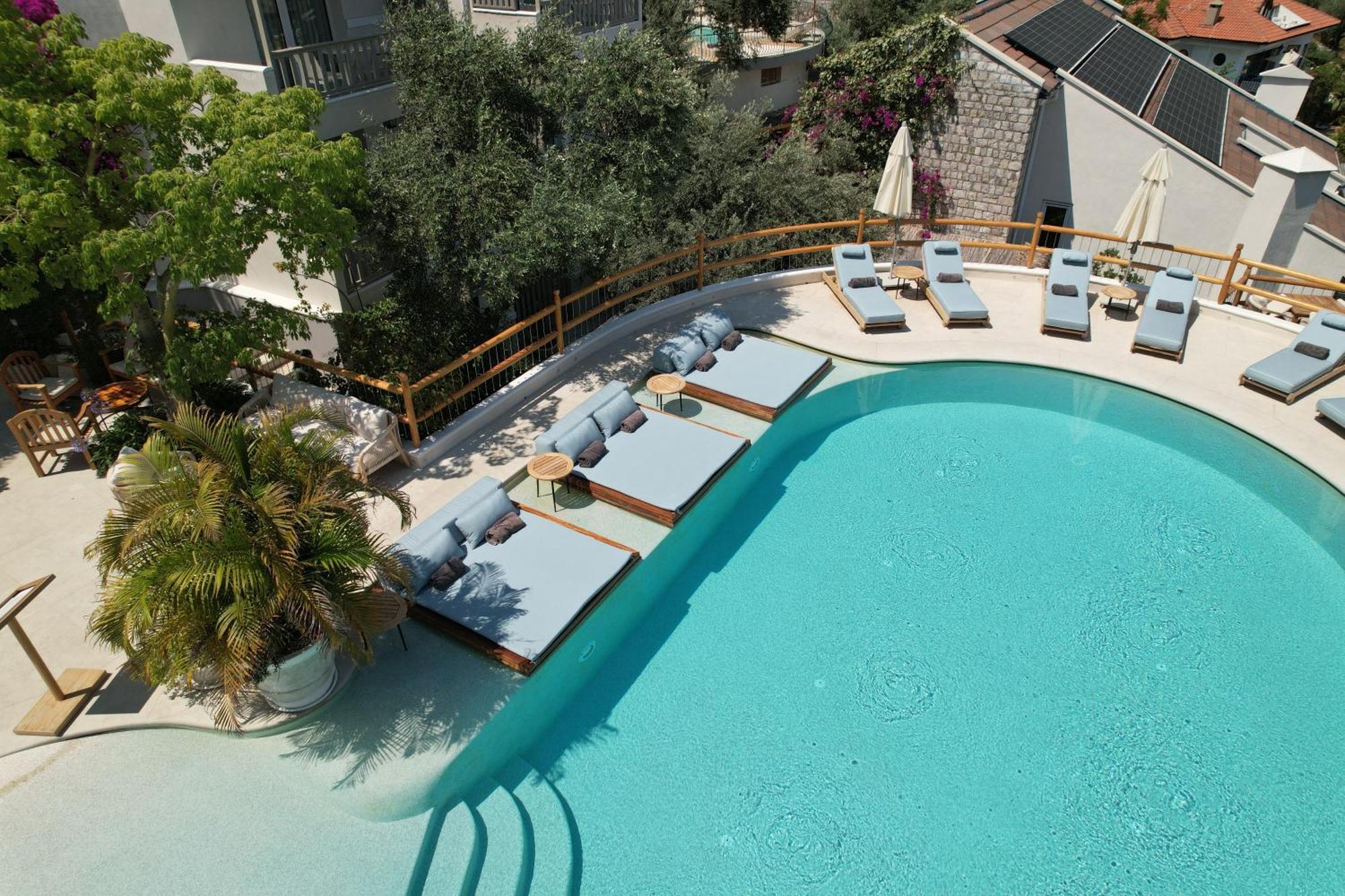 Pilos Suites Turunc Exterior photo