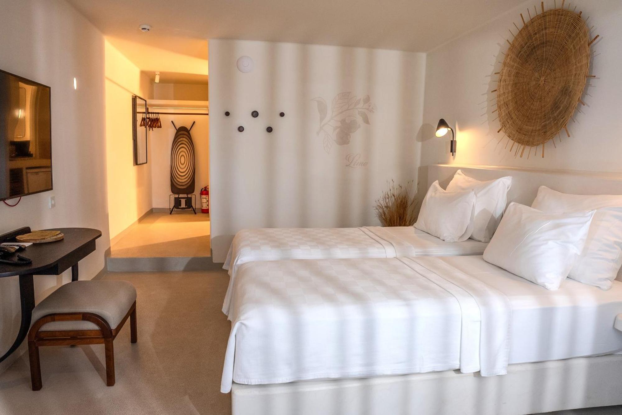 Pilos Suites Turunc Exterior photo